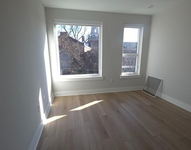 3503 Midvale Avenue - Photo Thumbnail 32
