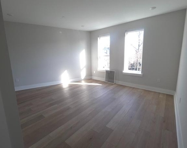 3503 Midvale Avenue - Photo Thumbnail 34