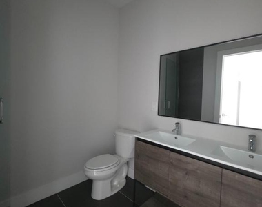 3503 Midvale Avenue - Photo Thumbnail 35