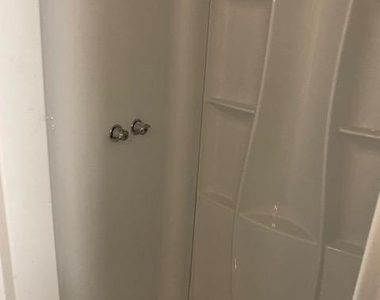 2204 Gaylord Drive - Photo Thumbnail 33