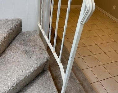 2204 Gaylord Drive - Photo Thumbnail 21