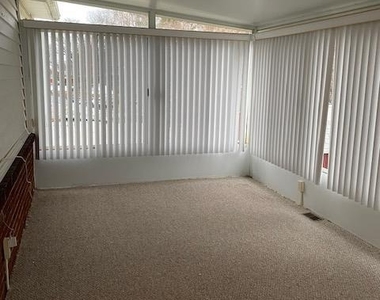 2204 Gaylord Drive - Photo Thumbnail 24