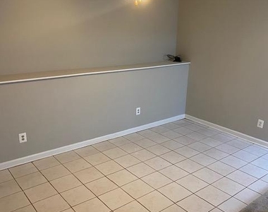 2204 Gaylord Drive - Photo Thumbnail 40