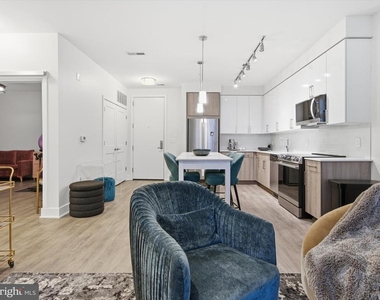 145 Riverhaven Drive - Photo Thumbnail 4