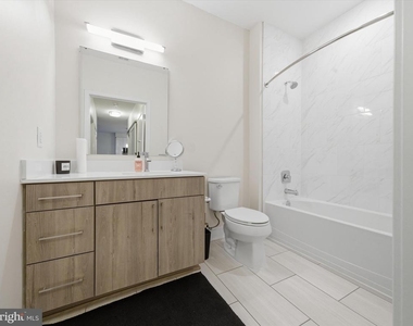 145 Riverhaven Drive - Photo Thumbnail 13