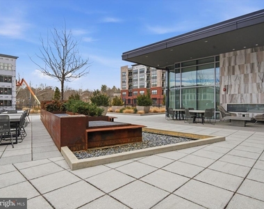 145 Riverhaven Drive - Photo Thumbnail 25
