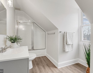 707 N Hickory Avenue - Photo Thumbnail 22