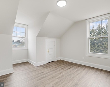 707 N Hickory Avenue - Photo Thumbnail 15