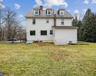 707 N Hickory Avenue - Photo Thumbnail 29