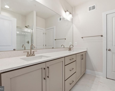 116 Crown Street - Photo Thumbnail 17