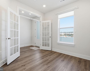 116 Crown Street - Photo Thumbnail 1