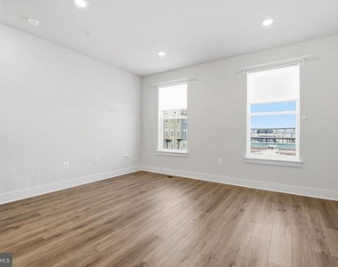 116 Crown Street - Photo Thumbnail 13