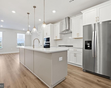 116 Crown Street - Photo Thumbnail 5
