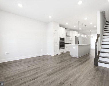 116 Crown Street - Photo Thumbnail 9