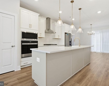 116 Crown Street - Photo Thumbnail 4