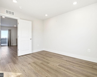 116 Crown Street - Photo Thumbnail 24