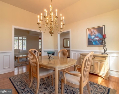 10 Wellington Place - Photo Thumbnail 20