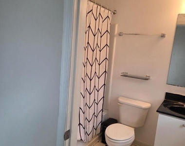 138 Rosie Drive - Photo Thumbnail 12