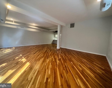 1515 U Street Nw - Photo Thumbnail 2