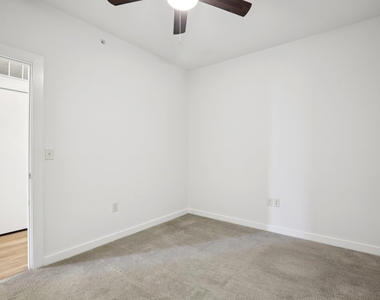 1900 Barton Springs Rd - Photo Thumbnail 17