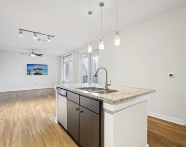 1900 Barton Springs Rd - Photo Thumbnail 8
