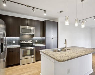 1900 Barton Springs Rd - Photo Thumbnail 11