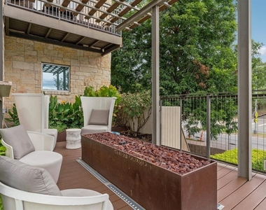 1900 Barton Springs Rd - Photo Thumbnail 27
