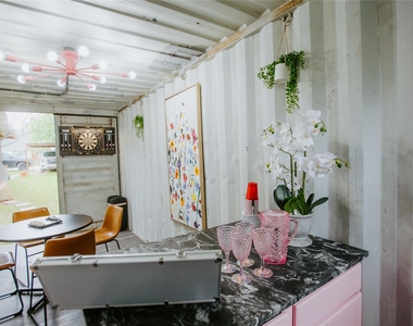 604 W Pecan St - Photo Thumbnail 26