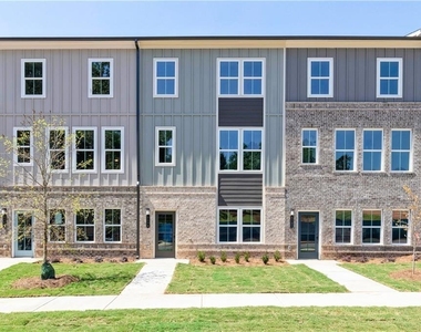 1009 Taylor Court - Photo Thumbnail 2
