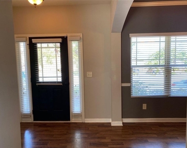 2392 Newbury Oaks Court - Photo Thumbnail 1