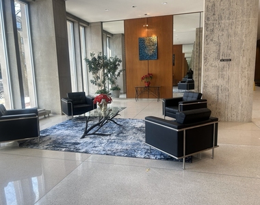 4800 S Chicago Beach Drive - Photo Thumbnail 21