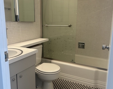 4800 S Chicago Beach Drive - Photo Thumbnail 23