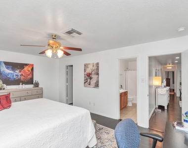 7327 Enchanted Creek Drive - Photo Thumbnail 17