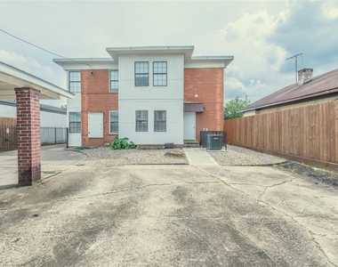 2319 Rosewood Street - Photo Thumbnail 14