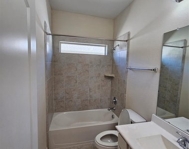 9610 Knights Station Drive - Photo Thumbnail 9