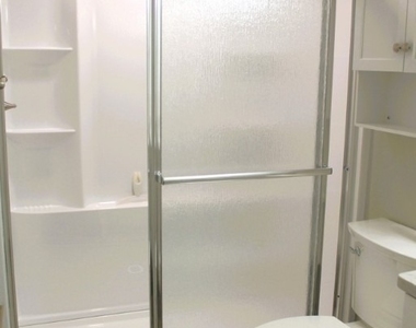 16881 Davis Road - Photo Thumbnail 3
