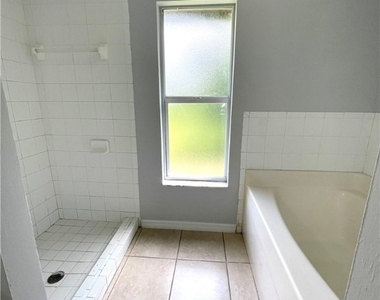 3405 Hanna Avenue N - Photo Thumbnail 22