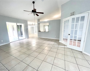 3405 Hanna Avenue N - Photo Thumbnail 3