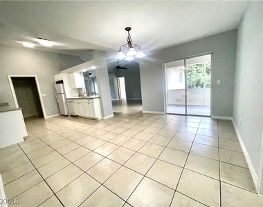 3405 Hanna Avenue N - Photo Thumbnail 12