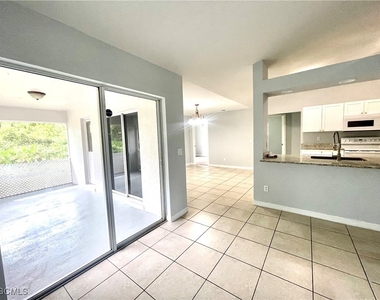 3405 Hanna Avenue N - Photo Thumbnail 14