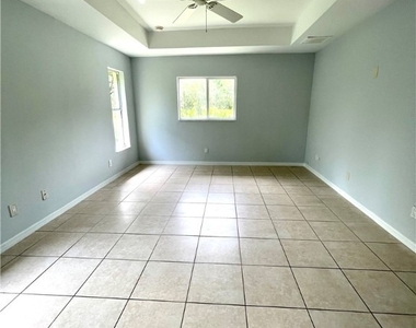 3405 Hanna Avenue N - Photo Thumbnail 19