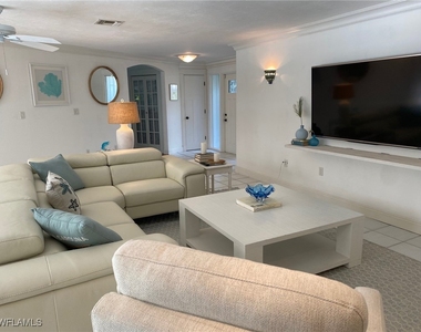 660 Regatta Road - Photo Thumbnail 13