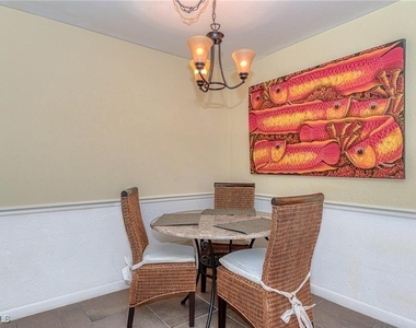 4290 Gulfstream Drive - Photo Thumbnail 2