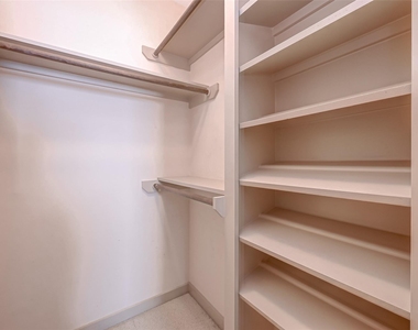 5315 Lillian Street - Photo Thumbnail 30