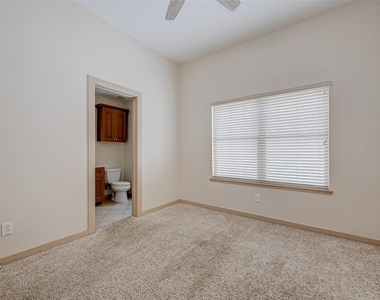 5315 Lillian Street - Photo Thumbnail 28