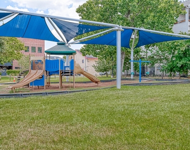 5315 Lillian Street - Photo Thumbnail 44
