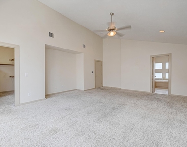 5315 Lillian Street - Photo Thumbnail 33