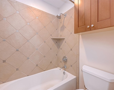 5315 Lillian Street - Photo Thumbnail 25