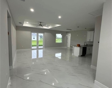 2914 24th Street Sw - Photo Thumbnail 1