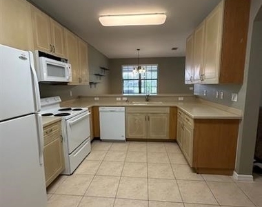 14732 Sutherland Avenue - Photo Thumbnail 8